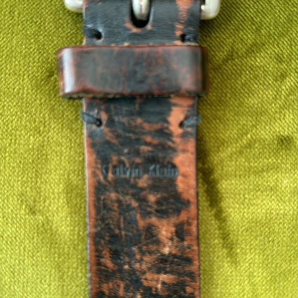 Calvin Klein black leather belt size 34. - Picture 2 of 7